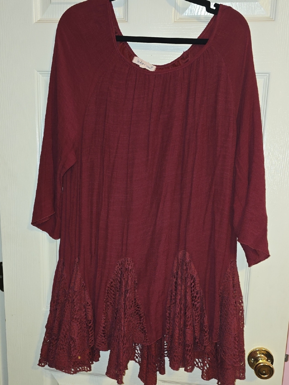 indigo soul Crochet-Hem Tunic in Wine Red